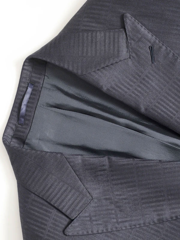 Elegant Double Breasted Suit